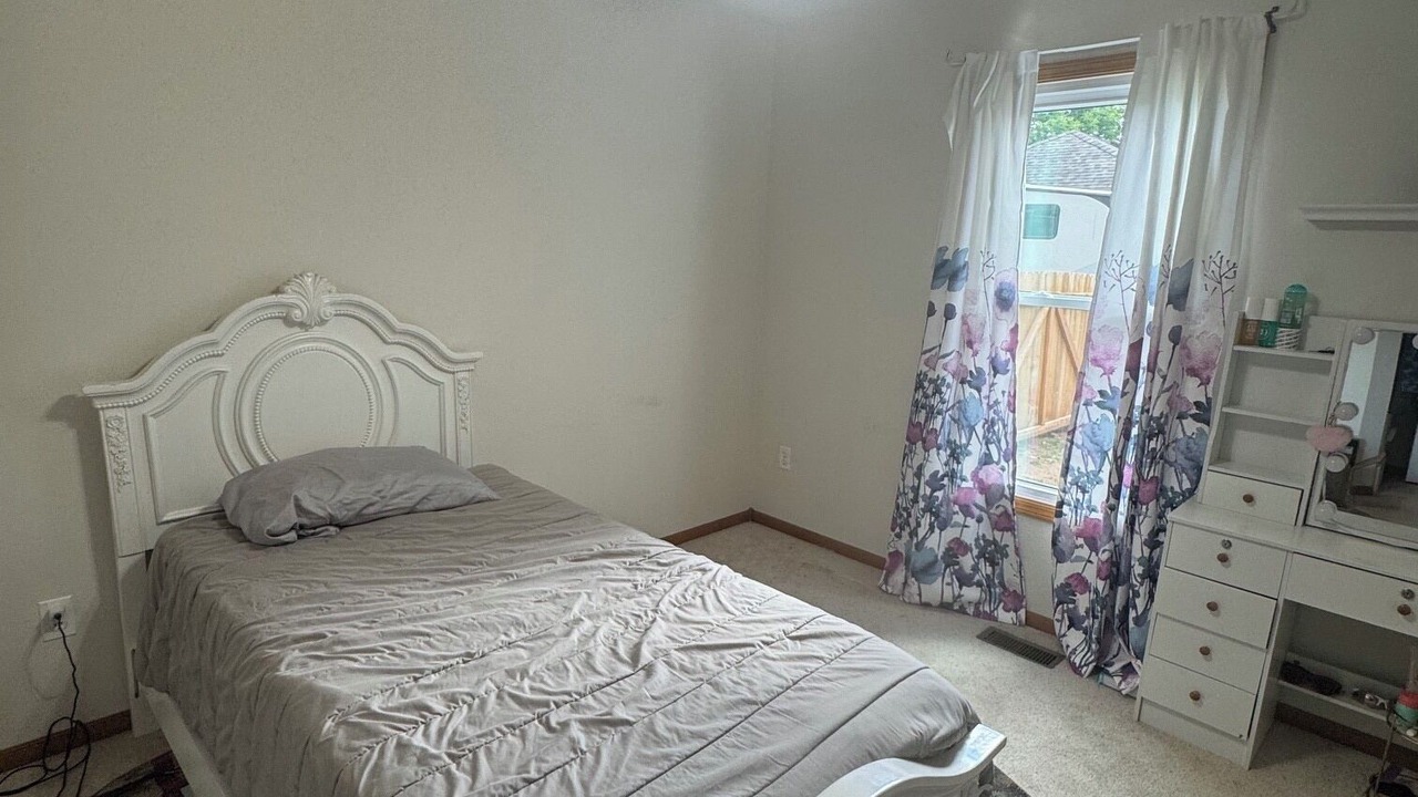 Photo of Bedroom in Johnstown