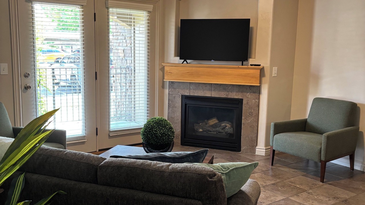 Photo of Livingroom in Vernal