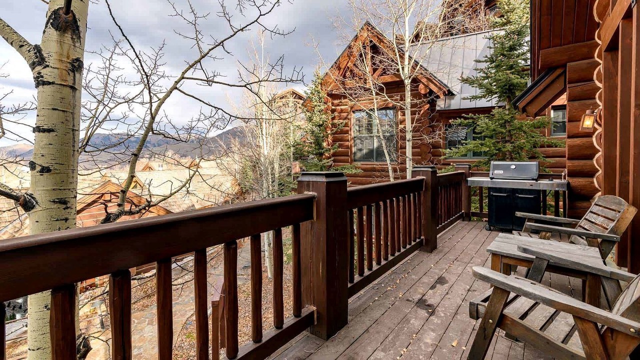 Photo of Outdoor in Mountain Village