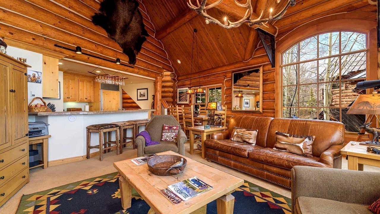 Photo of Livingroom in Mountain Village