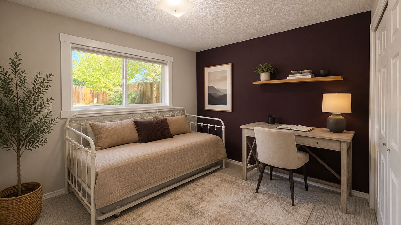Photo of Bedroom in Troutman Park