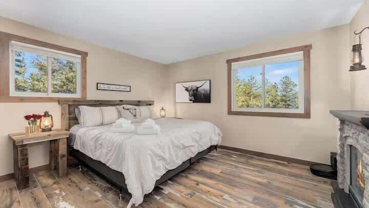 Photo of Livingroom in Pine