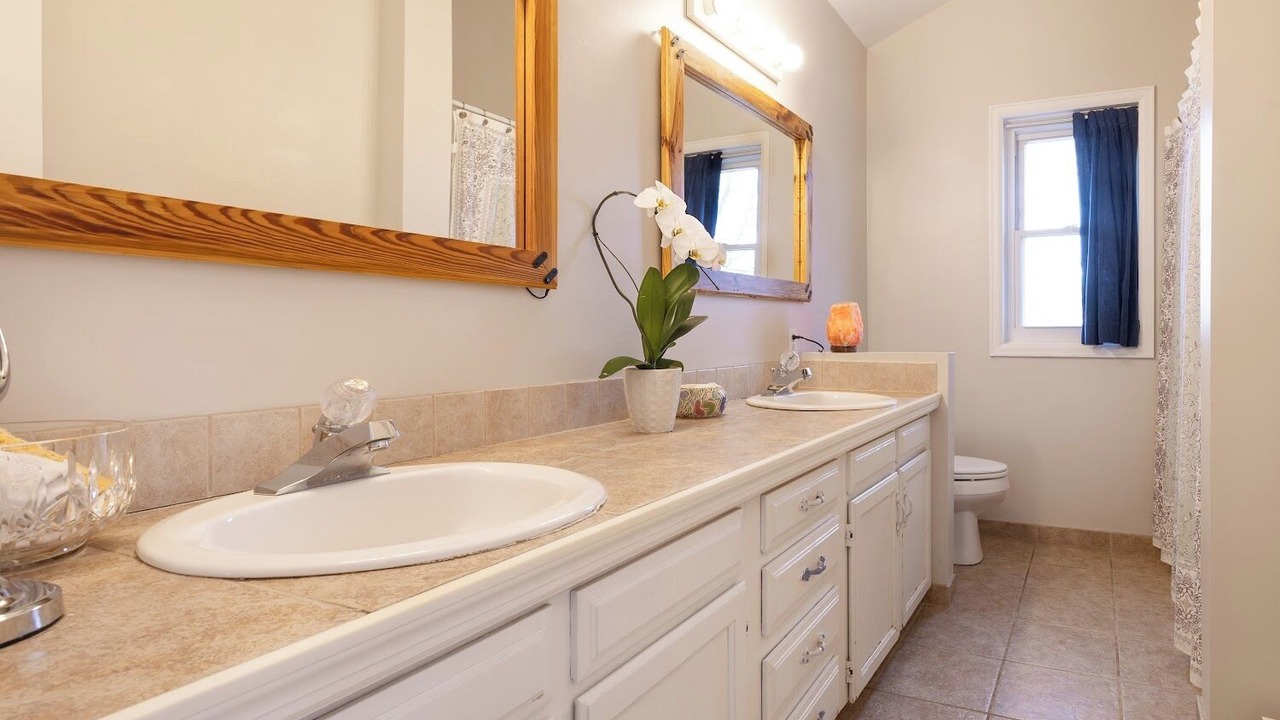 Photo of Bathroom in North Boulder