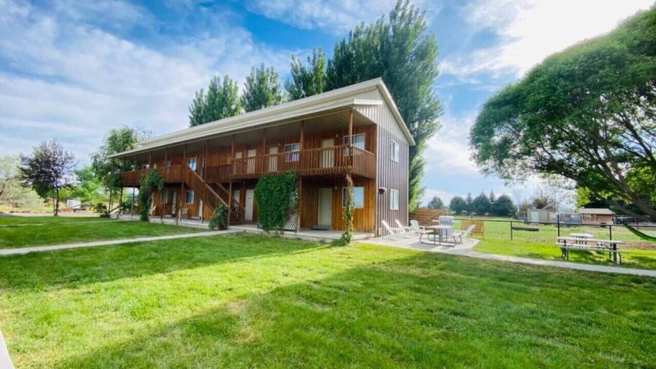 Photo of Outdoor in Jensen