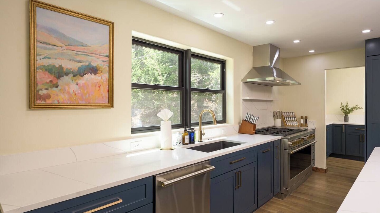 Photo of Kitchen in Historic District