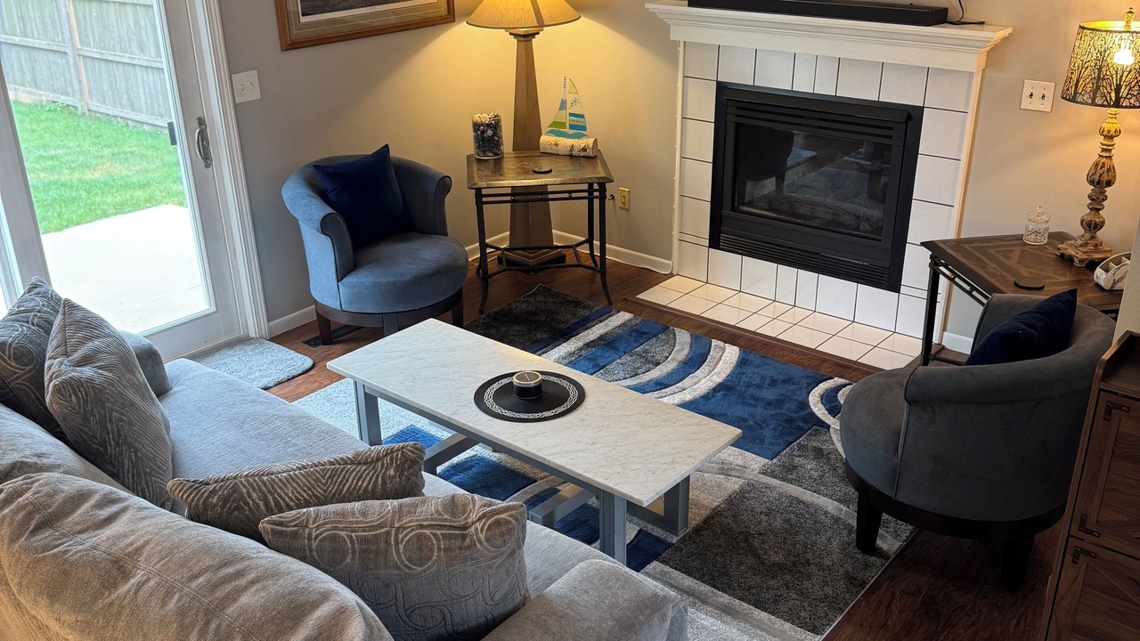 Photo of Livingroom in North Sioux City