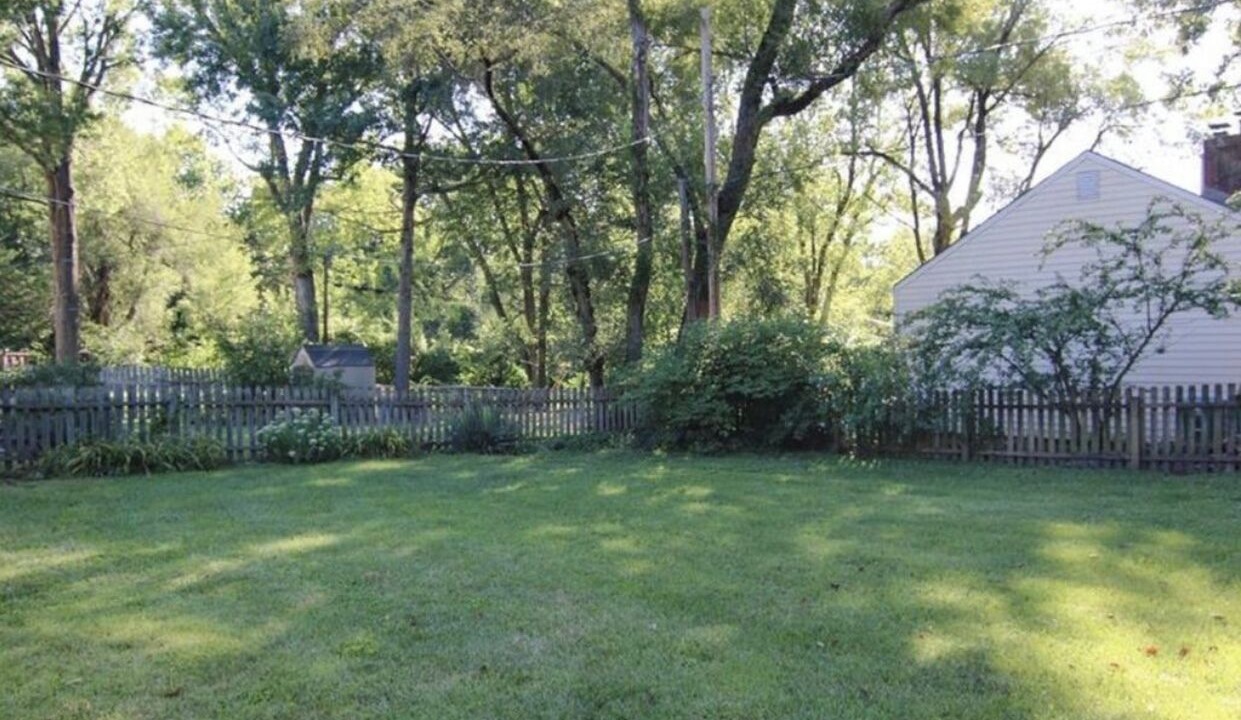 Photo of Outdoor in Roeland Park