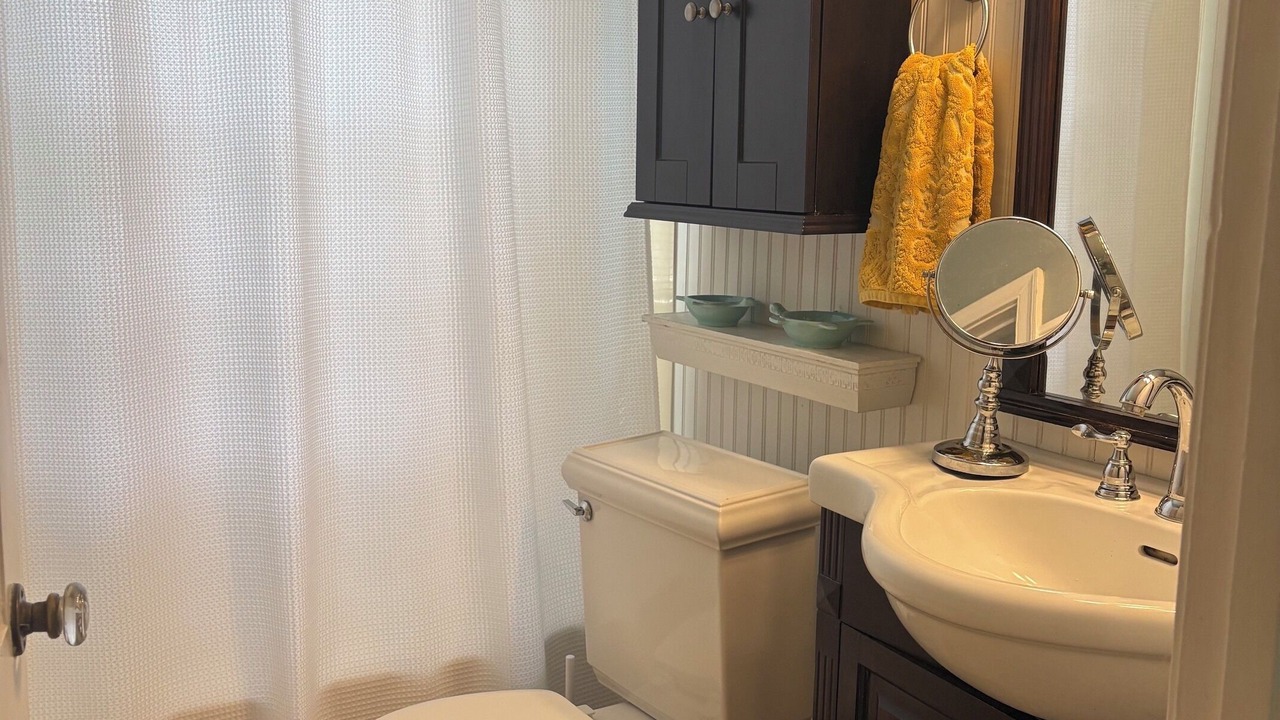 Photo of Bathroom in Roeland Park