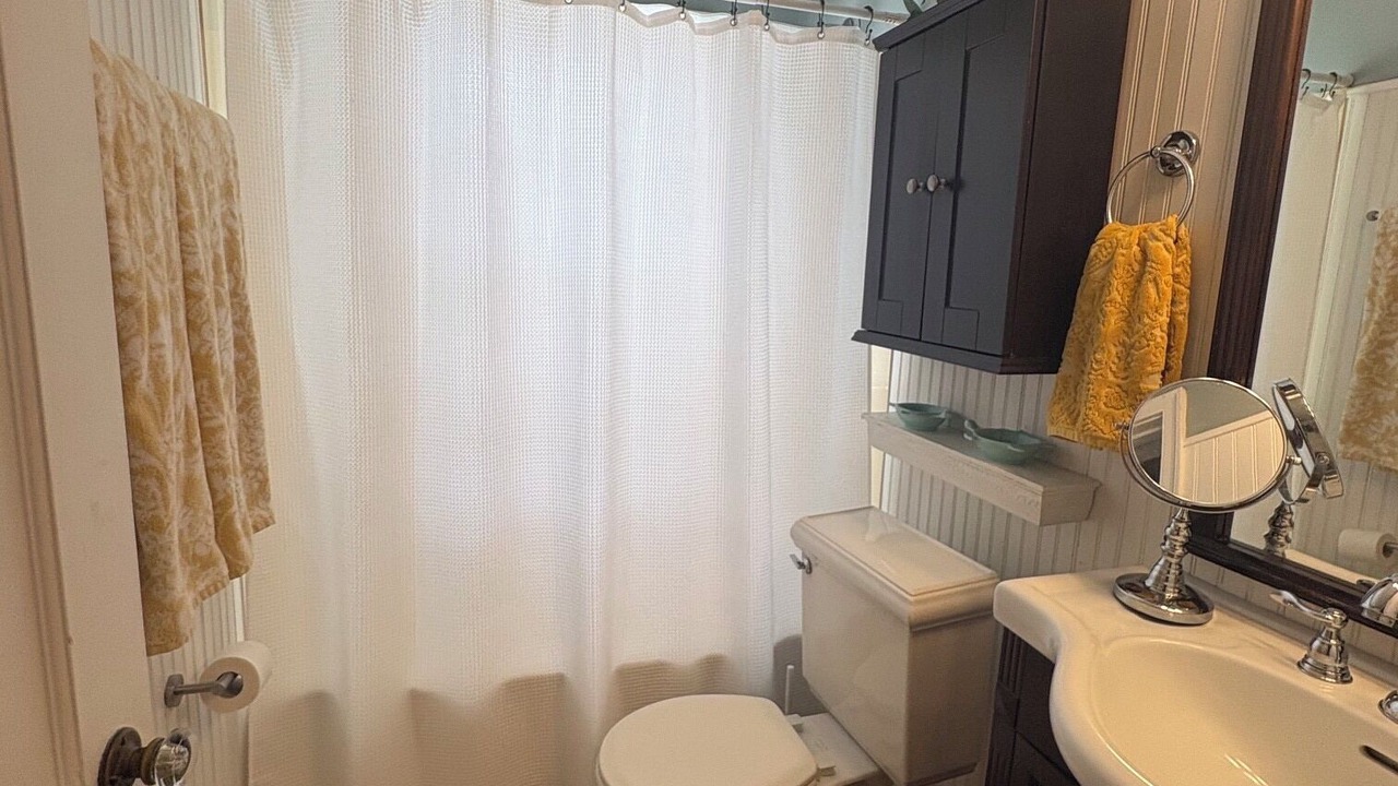 Photo of Bathroom in Roeland Park