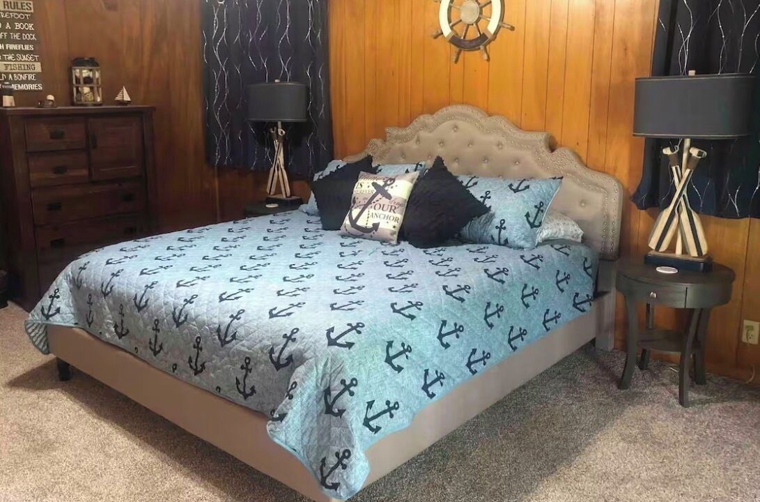 Photo of Bedroom in Elwood
