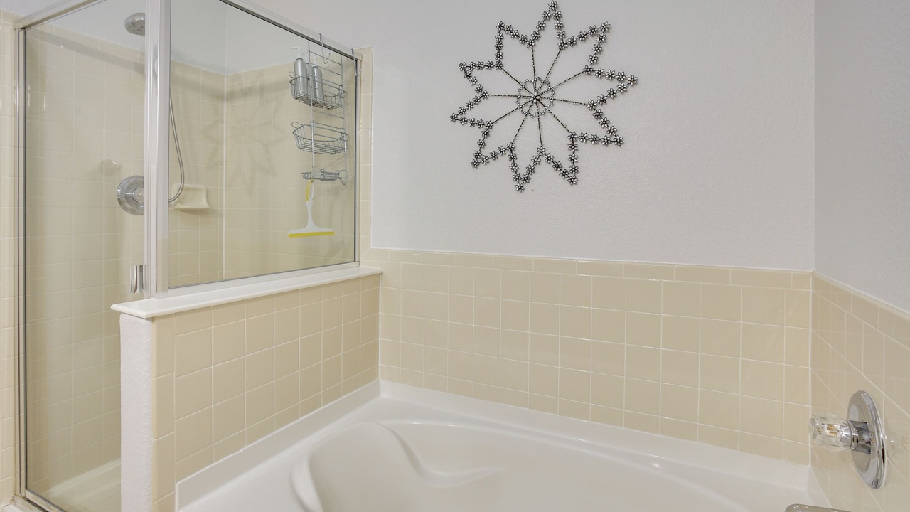 Photo of Bathroom in Cottonwood