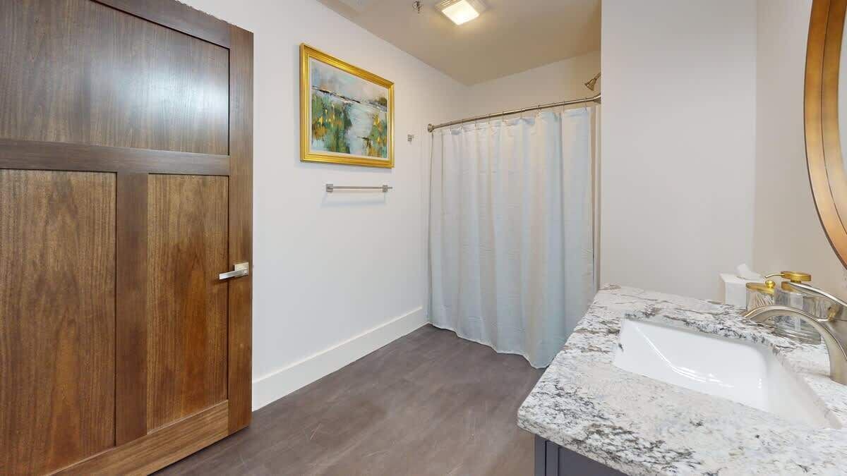 Photo of Bathroom in Grand Island