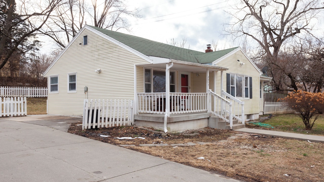 Photo of Outdoor in Rosedale