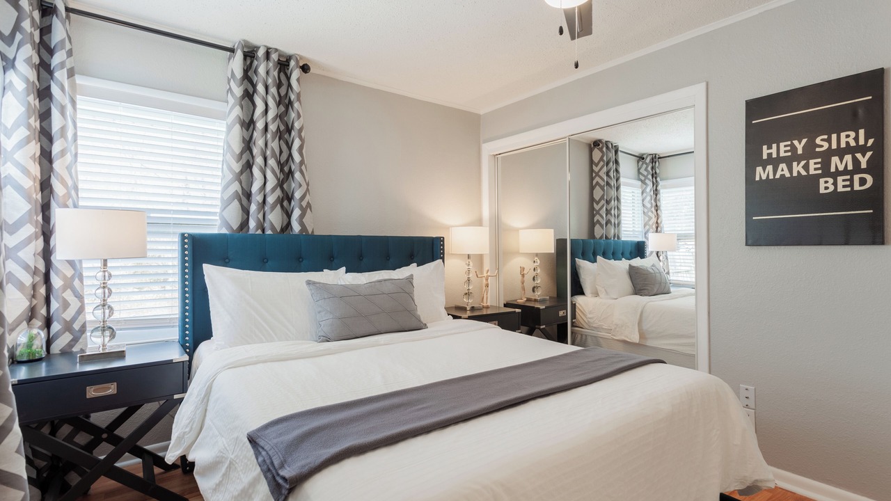 Photo of Bedroom in Rosedale
