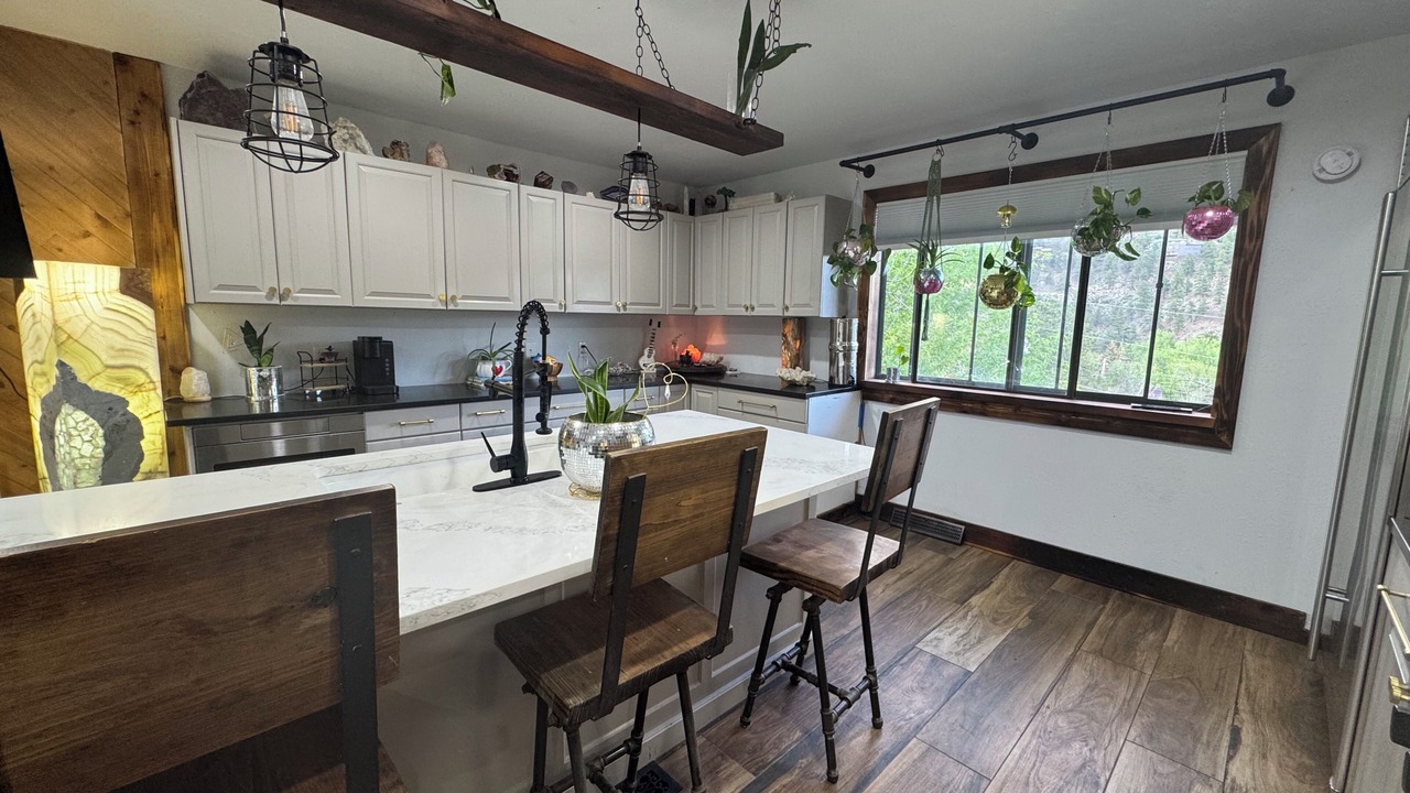 Photo of Kitchen in Kerr Gulch