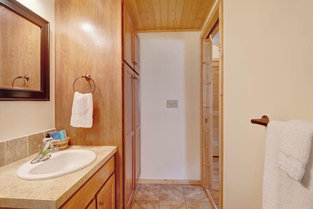Photo of Bathroom in South Fork