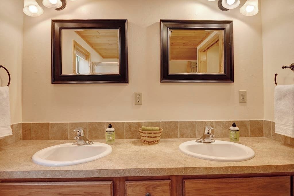 Photo of Bathroom in South Fork