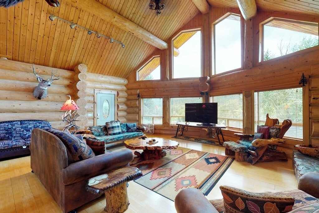 Photo of Livingroom in San Juan River Village