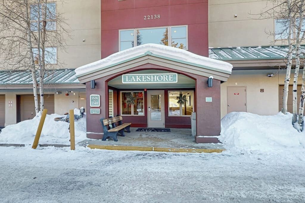 Photo of Outdoor in Lakeside Village