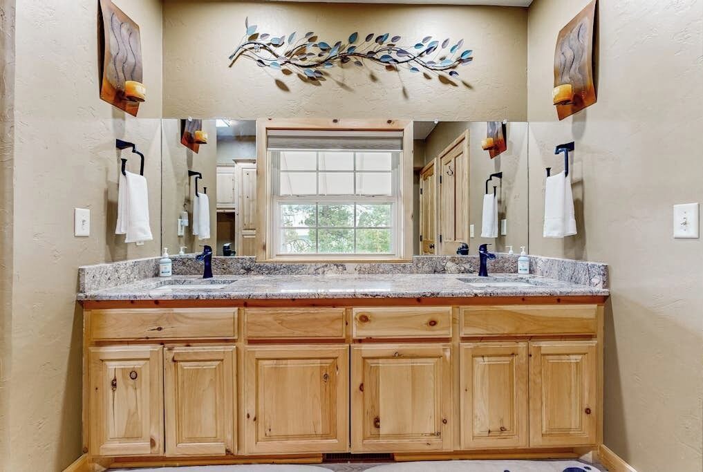 Photo of Bathroom in San Juan River Village