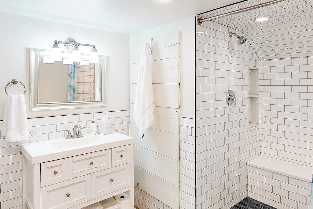 Photo of Bathroom in Hermosa