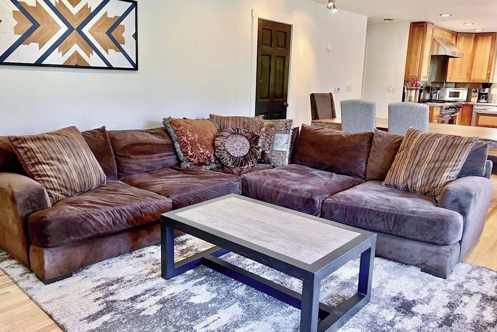 Photo of Livingroom in Hermosa