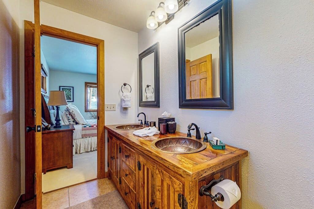 Photo of Bathroom in Blue River