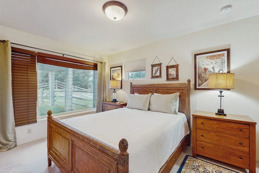 Photo of Bedroom in Edwards
