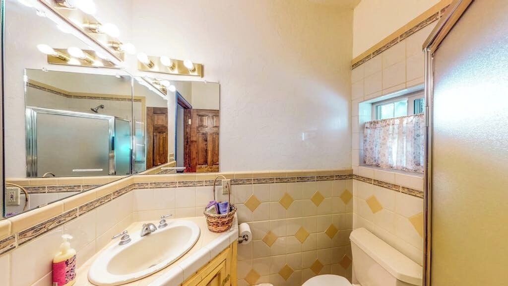 Photo of Bathroom in South Fork