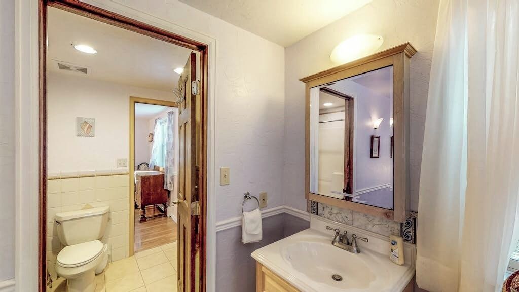 Photo of Bathroom in South Fork