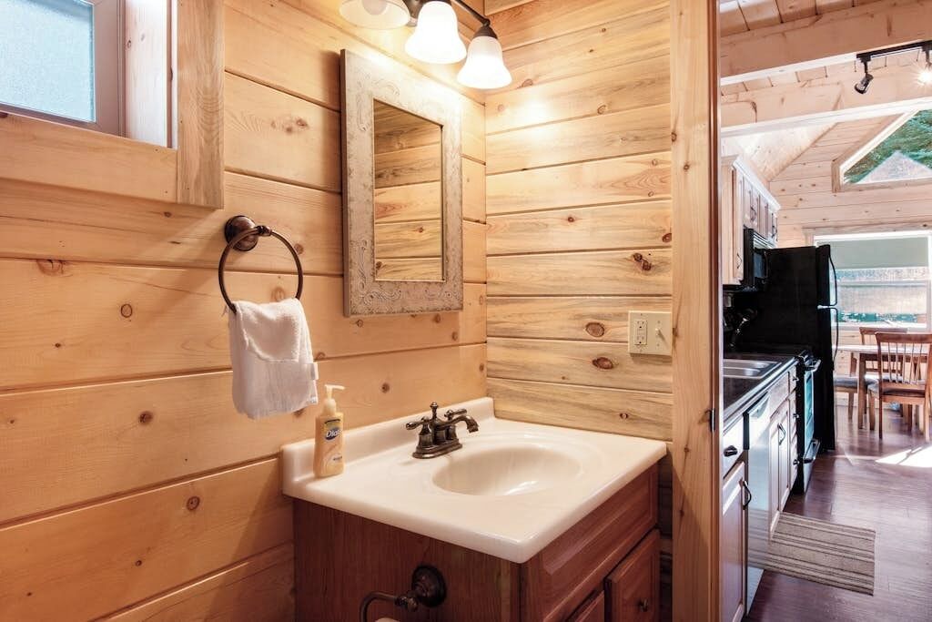 Photo of Kitchen in South Fork