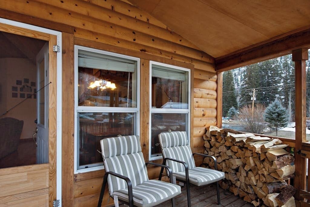 Photo of Patio Balcony in South Fork