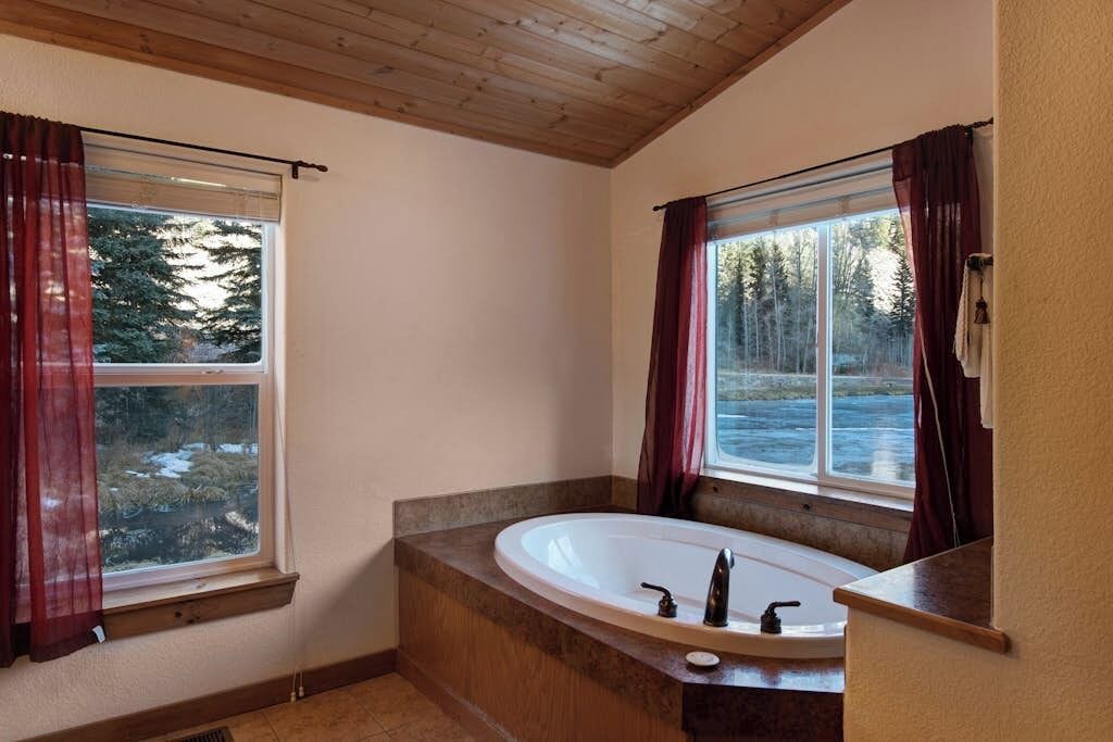 Photo of Bathroom in South Fork