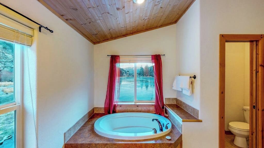 Photo of Bathroom in South Fork