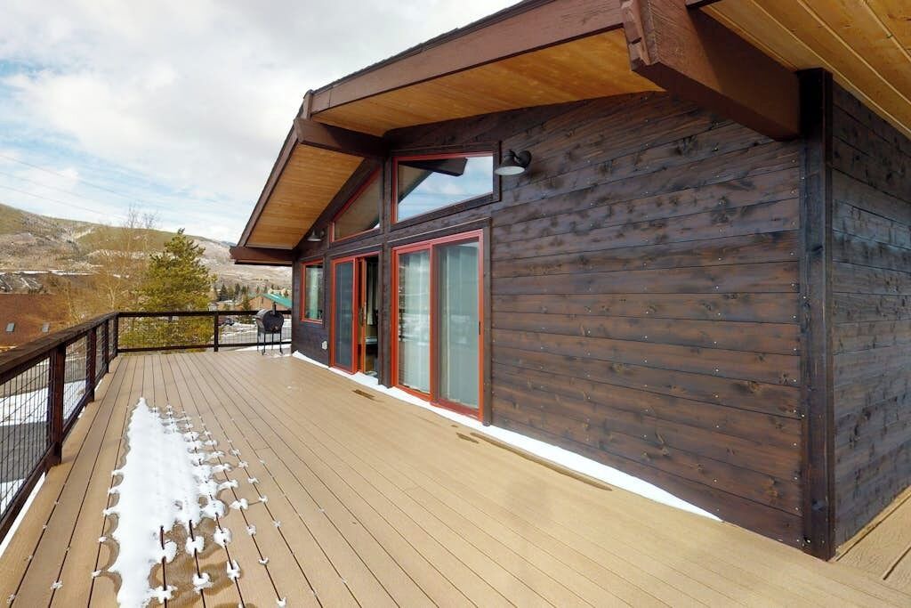 Photo of Patio Balcony in Summit Cove