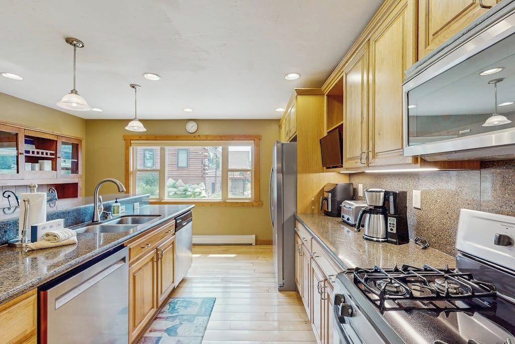 Photo of Kitchen in Summit Cove