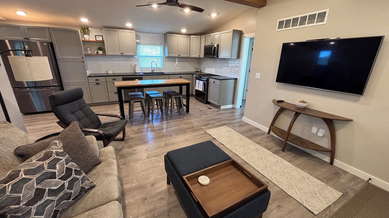 Photo of Livingroom in Wea