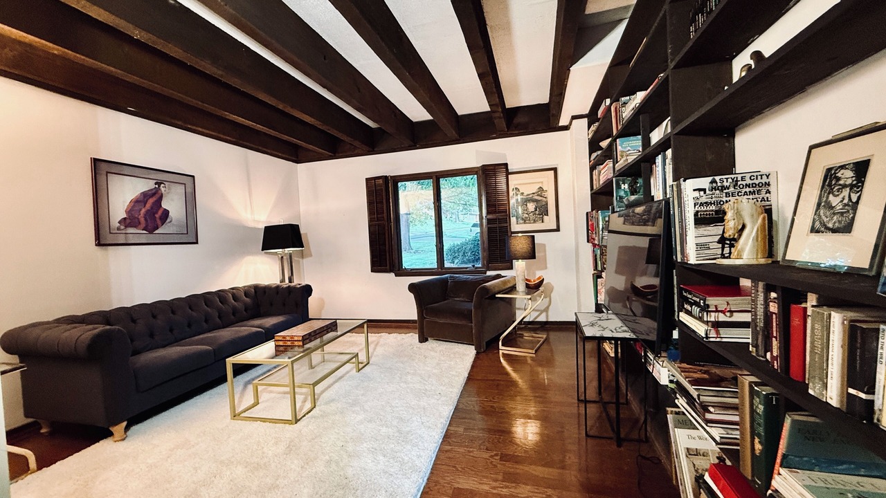 Photo of Bedroom in Lawrence