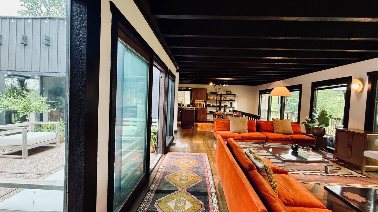 Photo of Bedroom in Lawrence