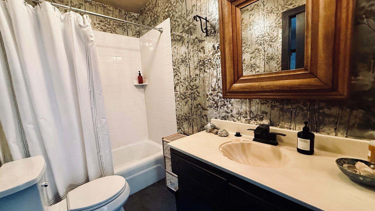 Photo of Bathroom in Lawrence