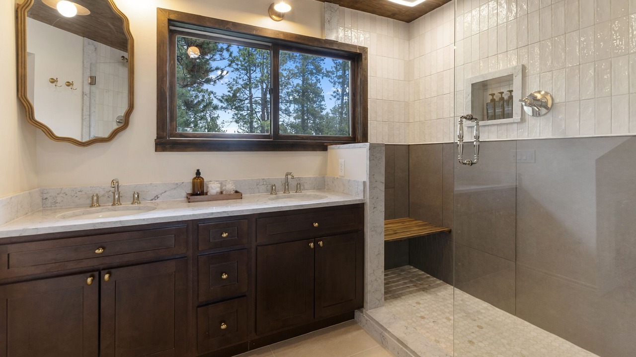 Photo of Bathroom in Florissant