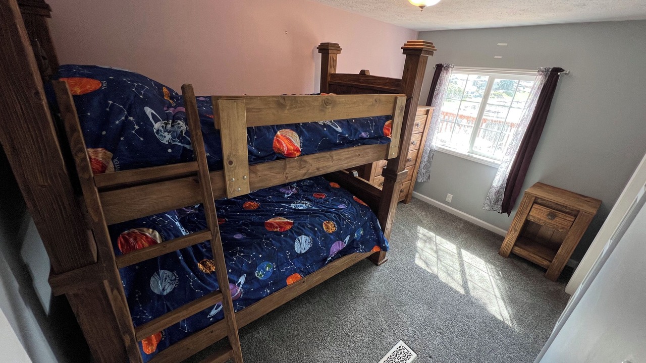 Photo of Bedroom in Elwood