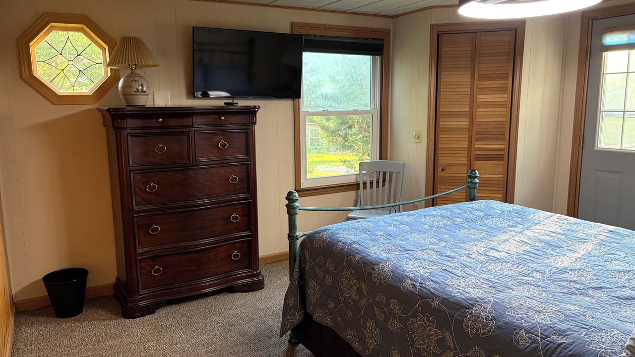 Photo of Bedroom in Platte City