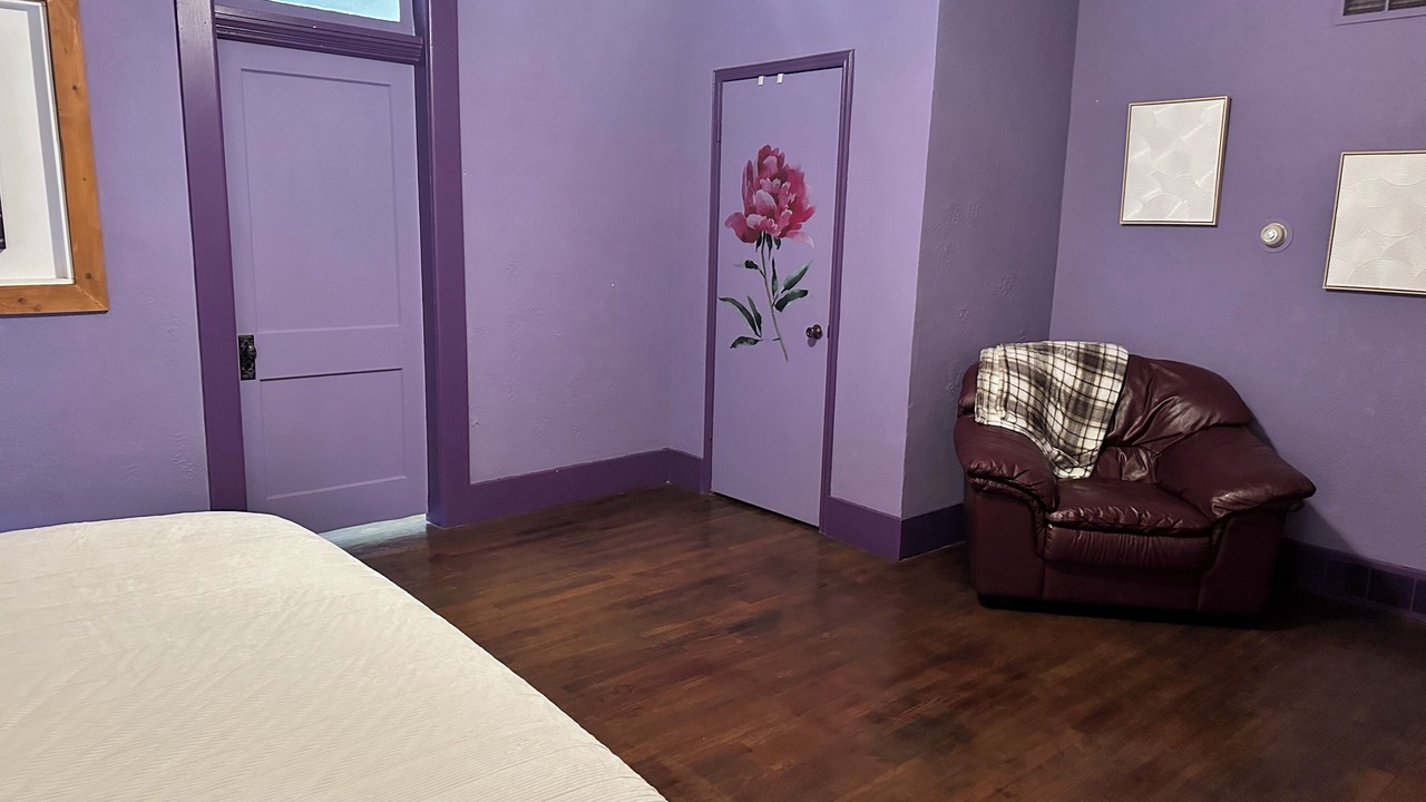 Photo of Bedroom in Leavenworth