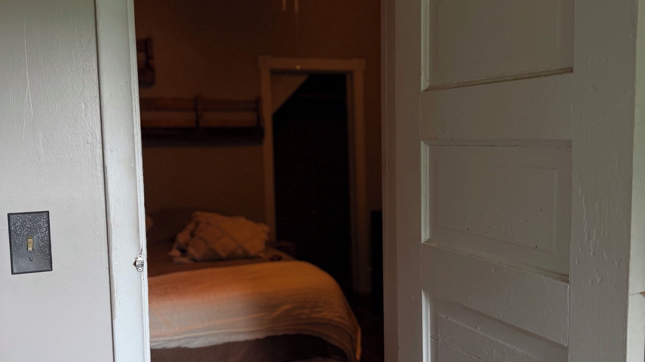 Photo of Bedroom in Goodland