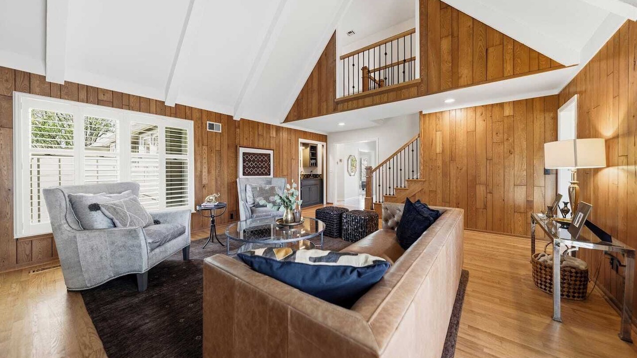 Photo of Livingroom in Bucyrus