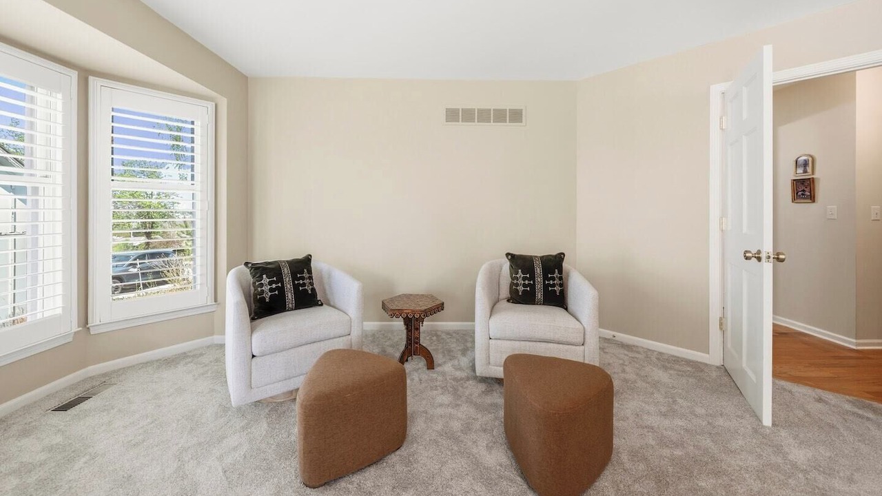 Photo of Livingroom in Bucyrus