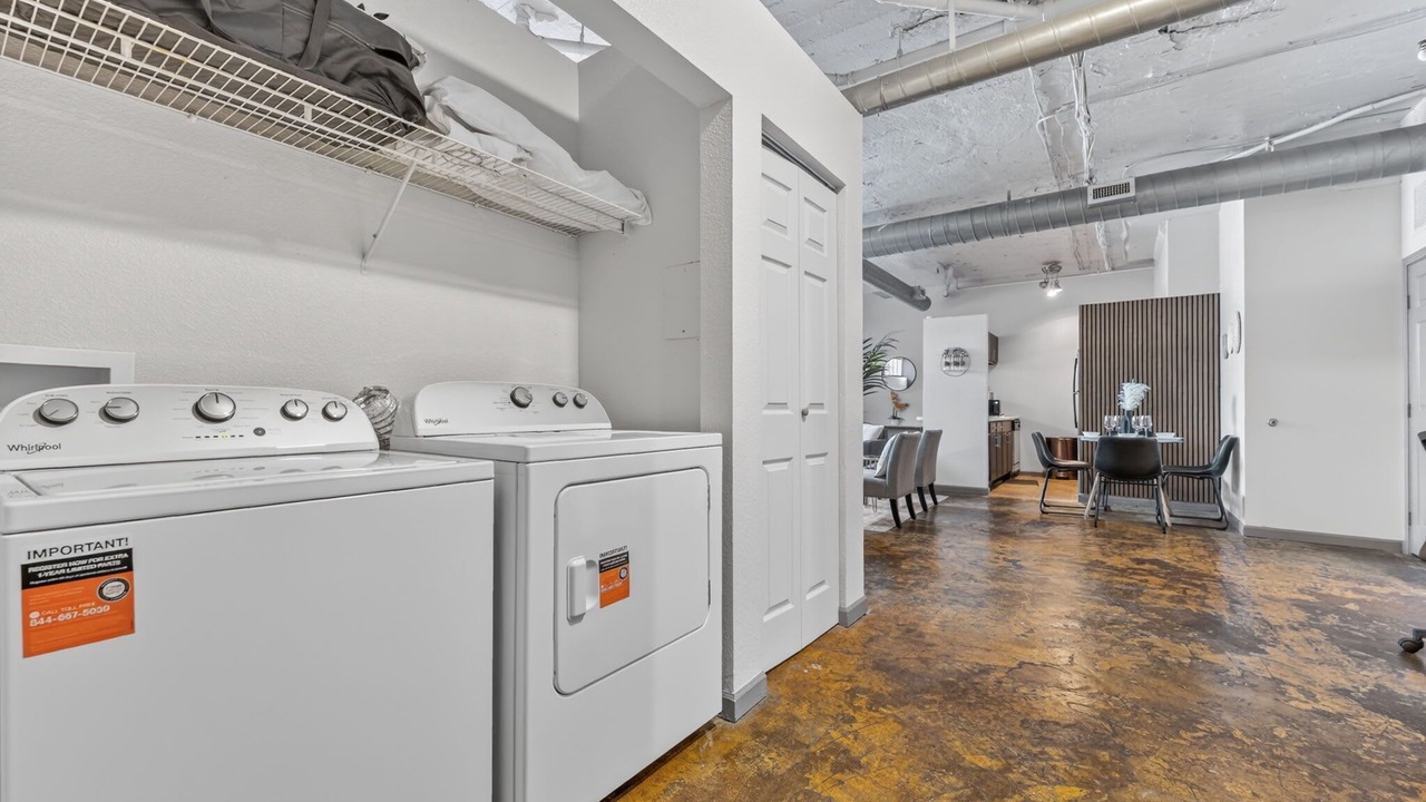 Photo of Bedroom in River Market