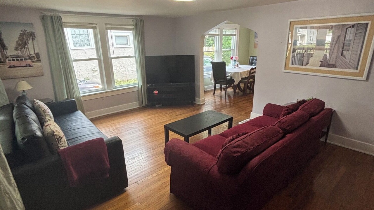 Photo of Livingroom in South Kansas City