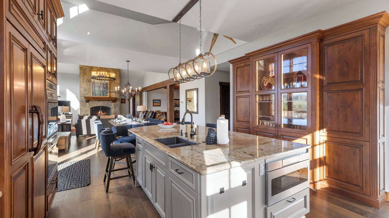 Photo of Kitchen in Three Peaks